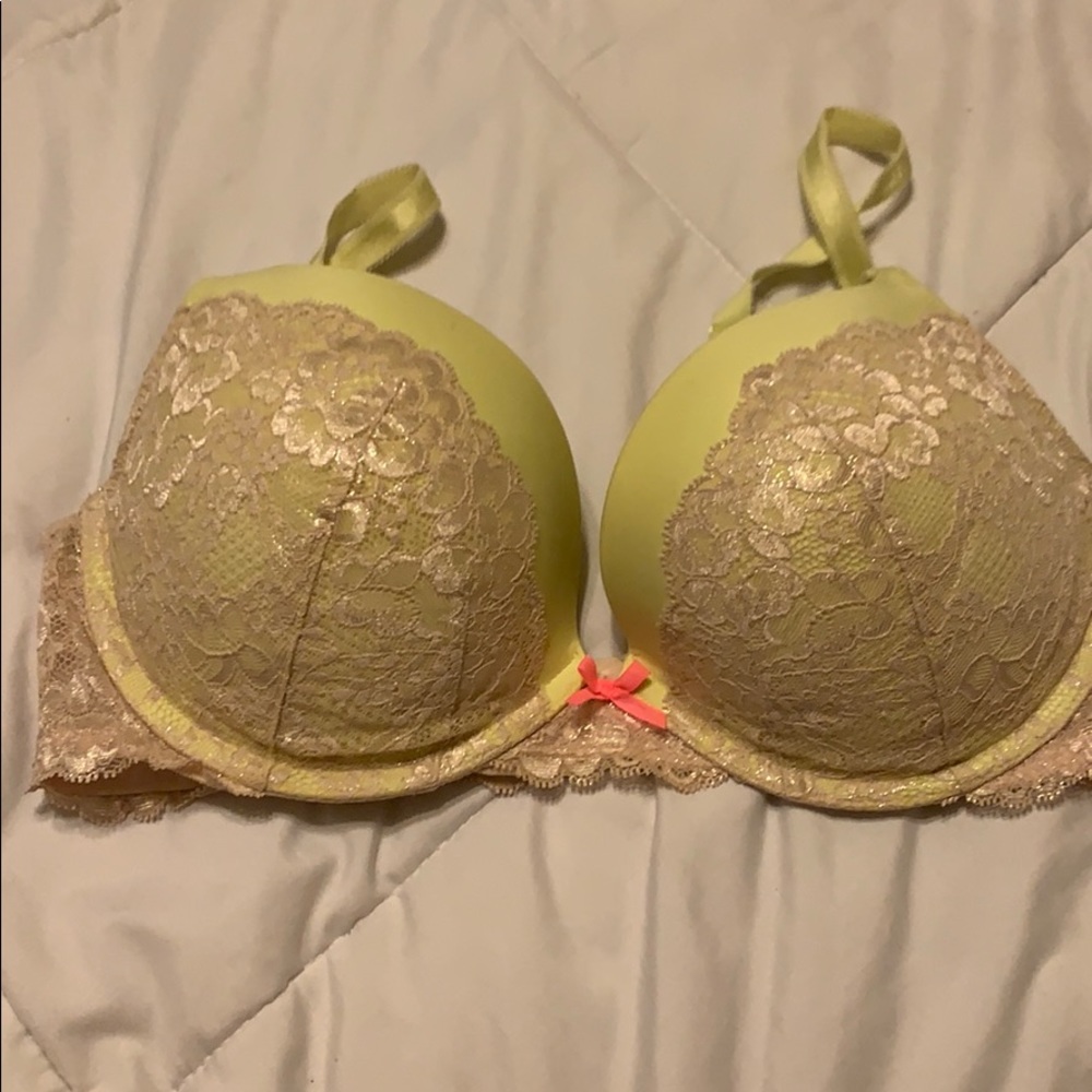 Victoria’s Secret bra Dream Angels push up 36D